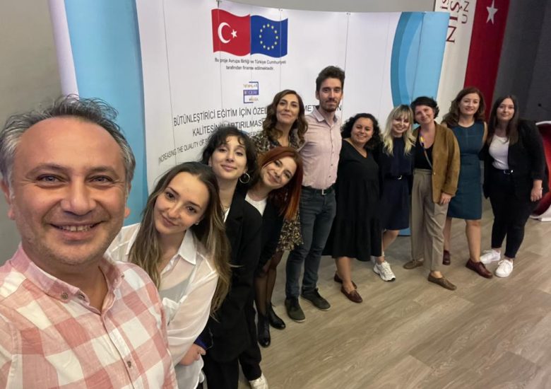 ÖZEL EĞİTİMDE YARATICI DRAMA UYGULAMALARI EĞİTİMİ GERÇEKLEŞTİ
